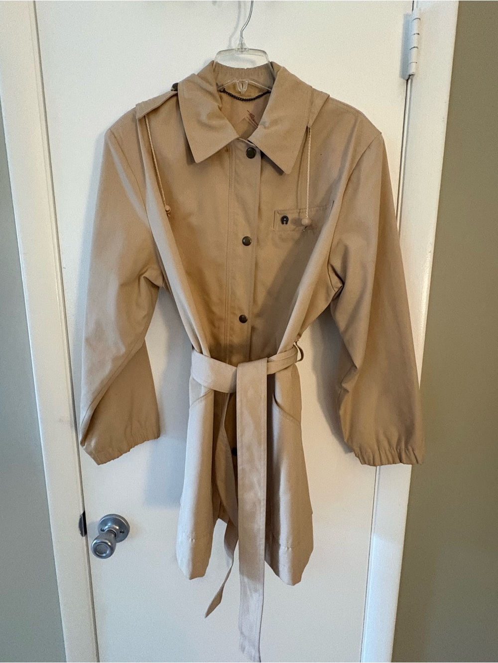Etienne Aigner Tan Trench Coat with Tie Belt